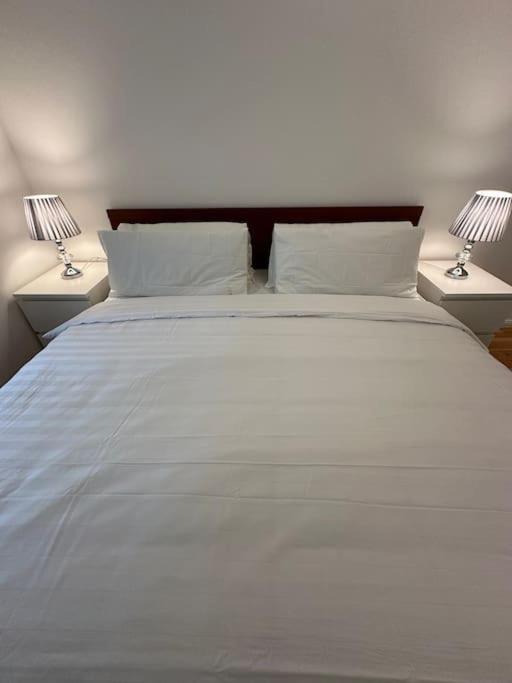 Modernes 2 Zimmer Apartment Berlin Bagian luar foto